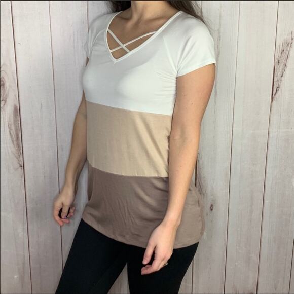Short sleeve color block tan white medium - Picture 8 of 9